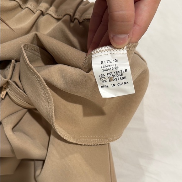 Women's Tan Blazer - Picture 5 of 7